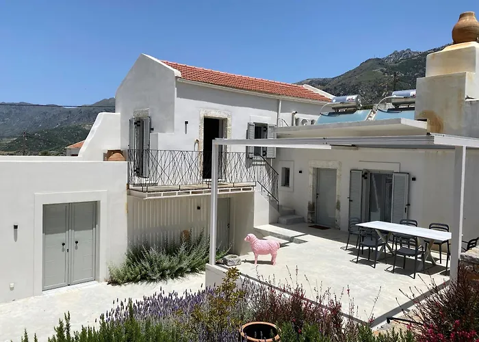 Fourfouras Cottage